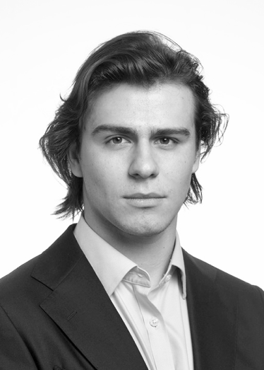 Black and white portrait of Jorge Antúnez Vega